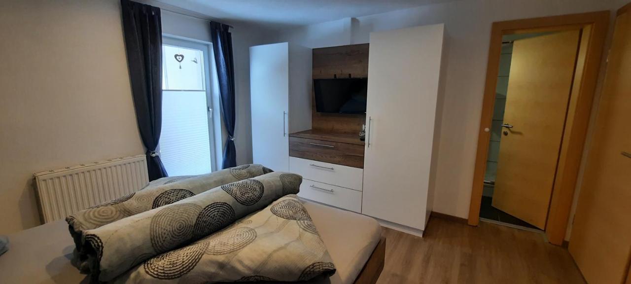 Bella Vista Apartment *